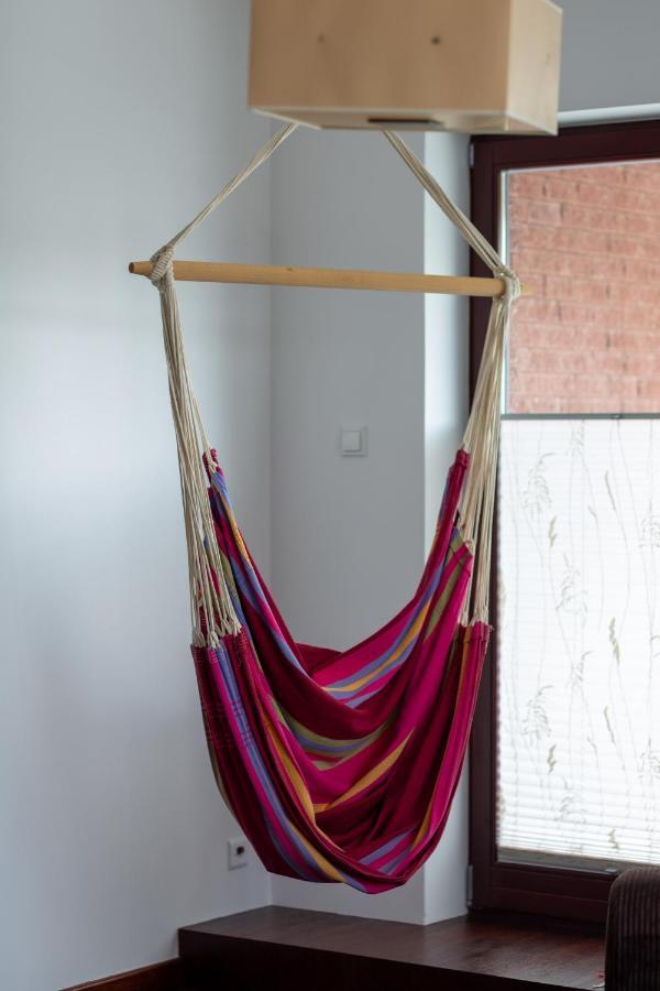 Spacious Suite With A Hammock And Terrace By Renters Prestige Varsó Kültér fotó